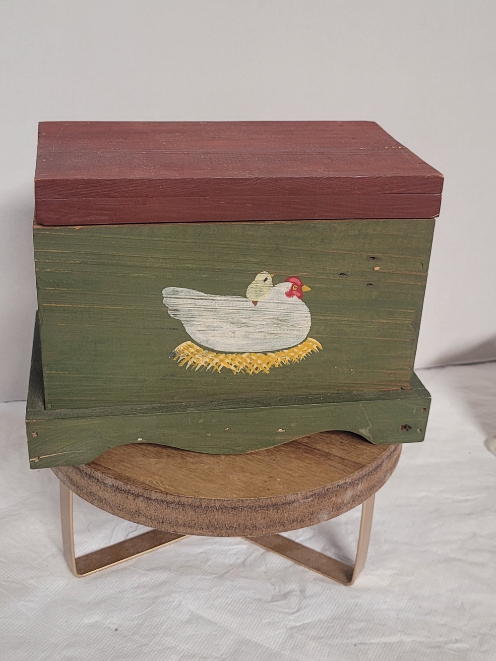 Hand-Painted Wooden Box Or Recipe Box, with Hen Motif - Green and Red
